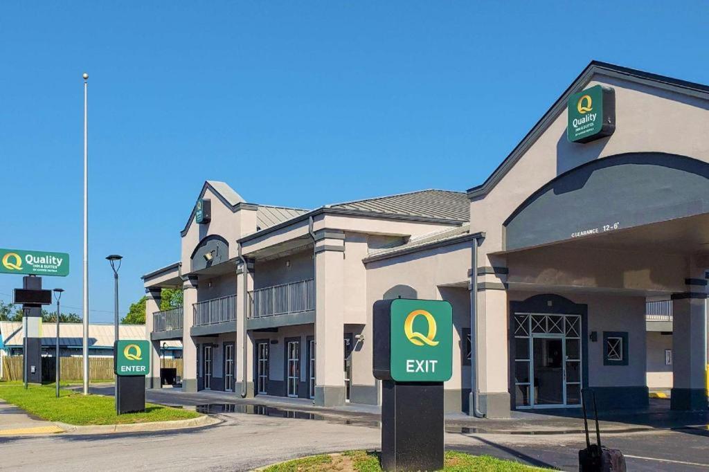 Quality Inn & Suites Near Panama City Beach Luaran gambar