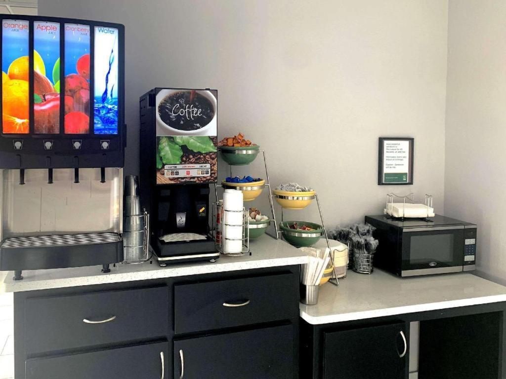 Quality Inn & Suites Near Panama City Beach Luaran gambar