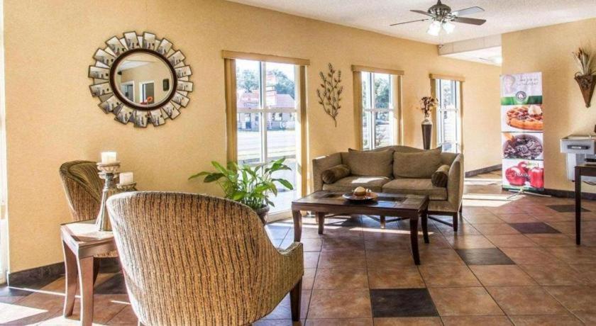 Quality Inn & Suites Near Panama City Beach Luaran gambar