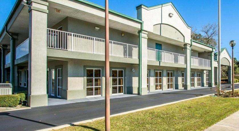 Quality Inn & Suites Near Panama City Beach Luaran gambar