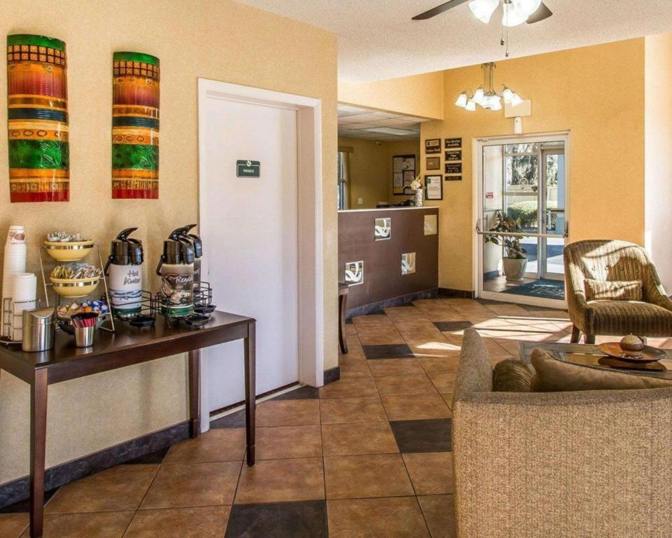 Quality Inn & Suites Near Panama City Beach Luaran gambar